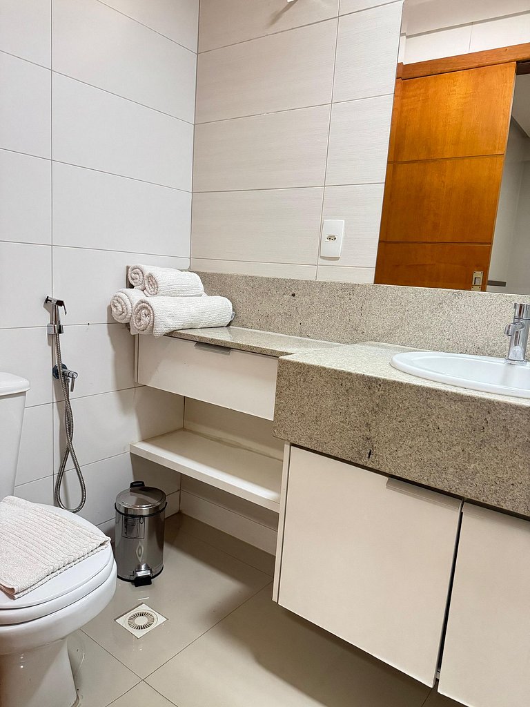 110-Apartamento exclusivo com varanda