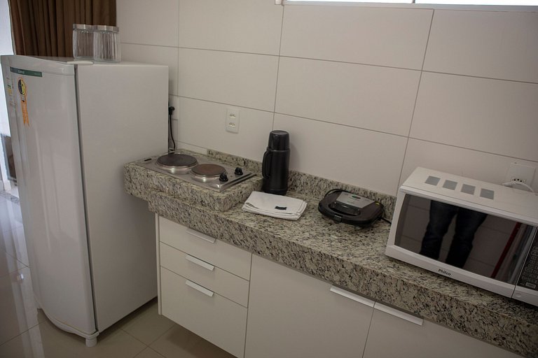 203- Apartamento com varanda perto do Vaca Brava