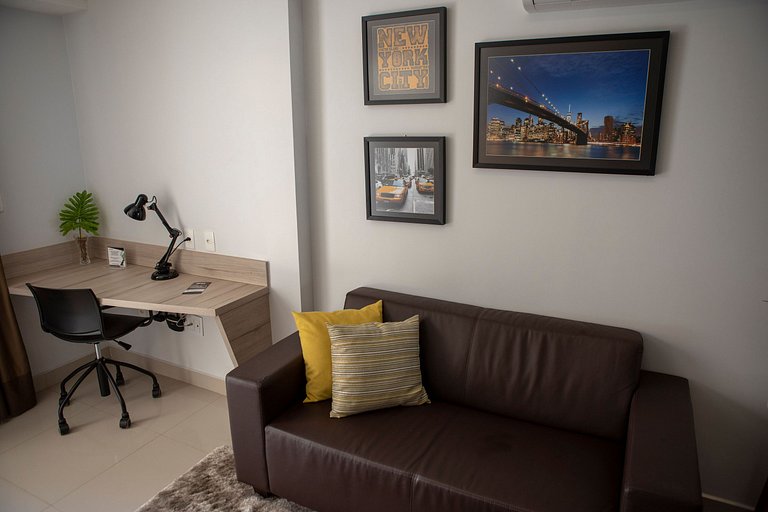 106- Apartamento Exclusivo com Varanda