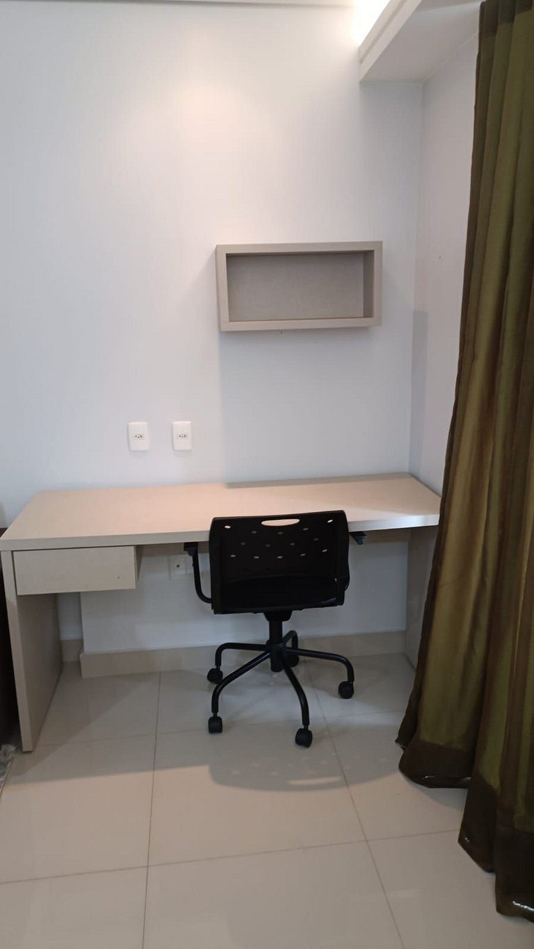 112 - Apartamento Exclusivo com Varanda