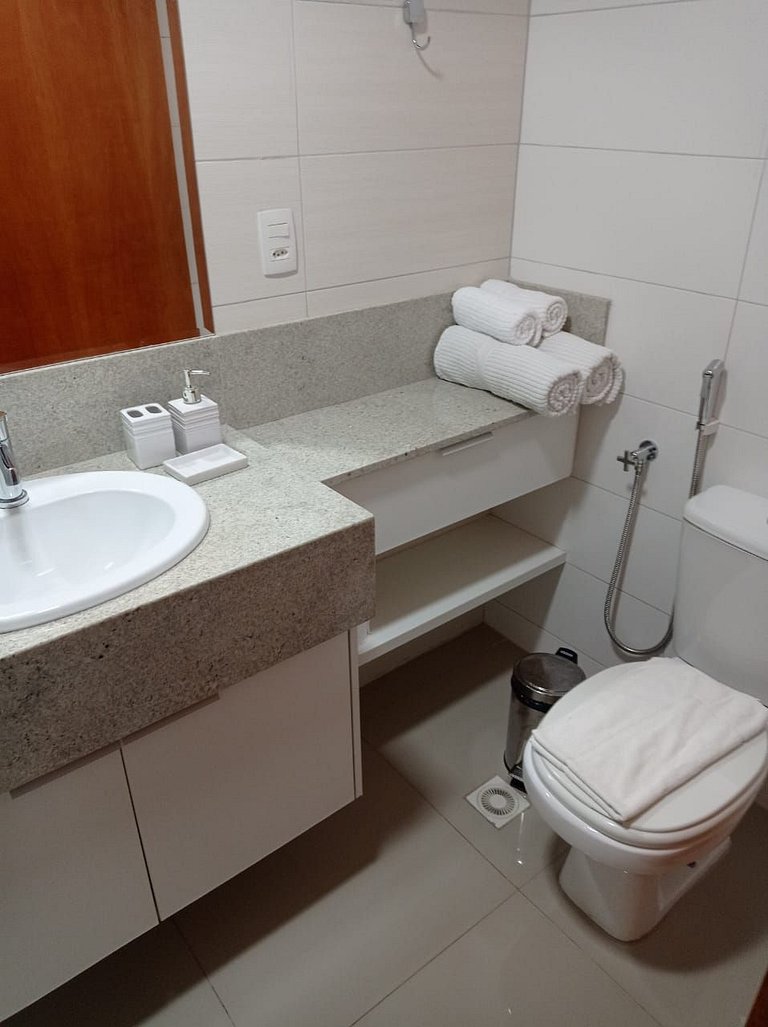 605 -Apartamento exclusivo com varanda