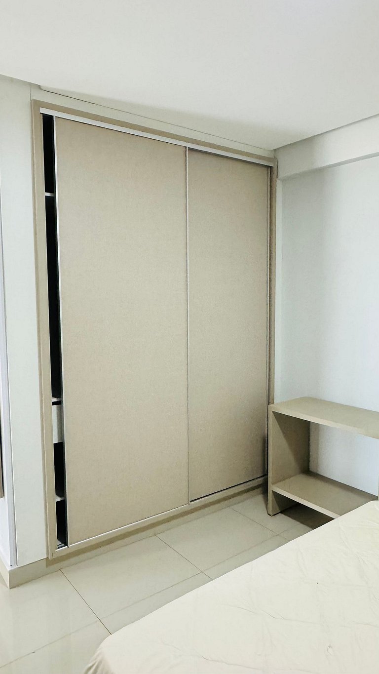 101-Apartamento exclusivo com varanda