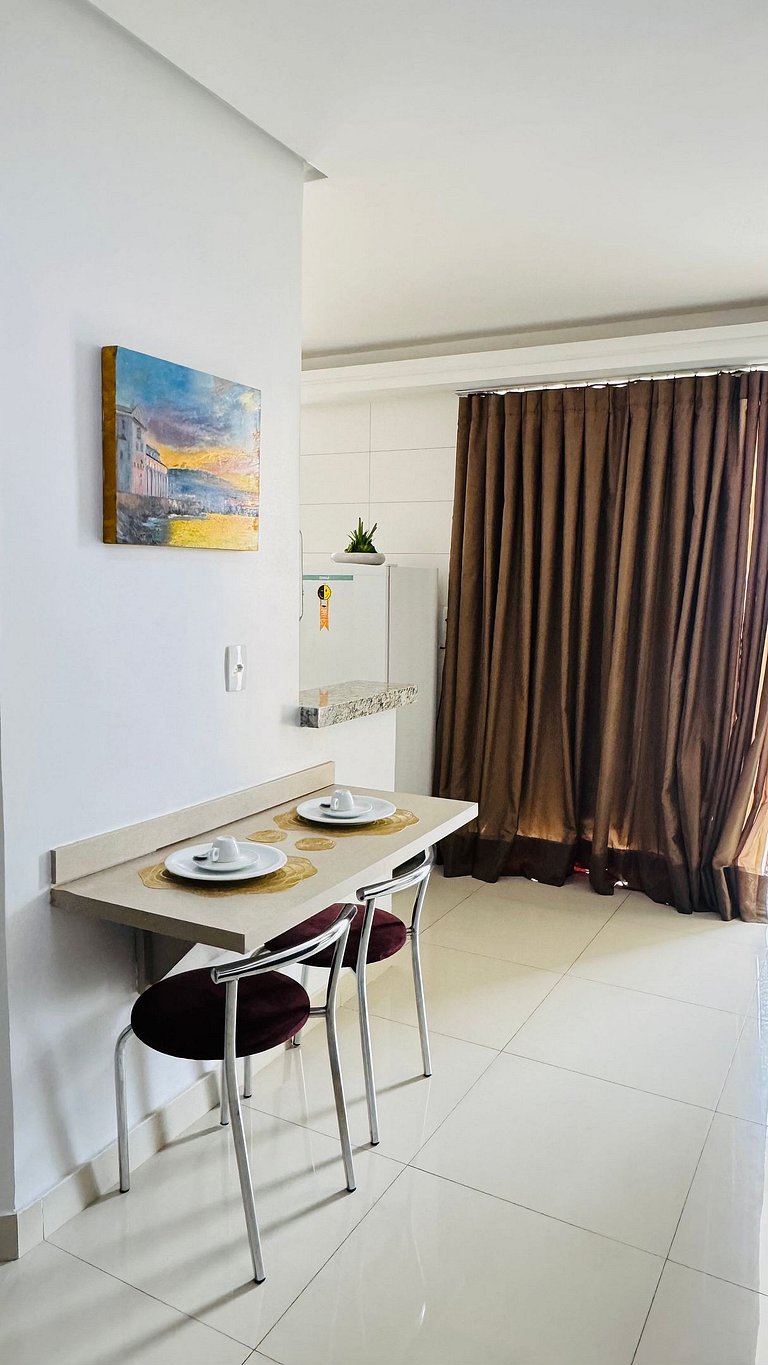 101-Apartamento exclusivo com varanda
