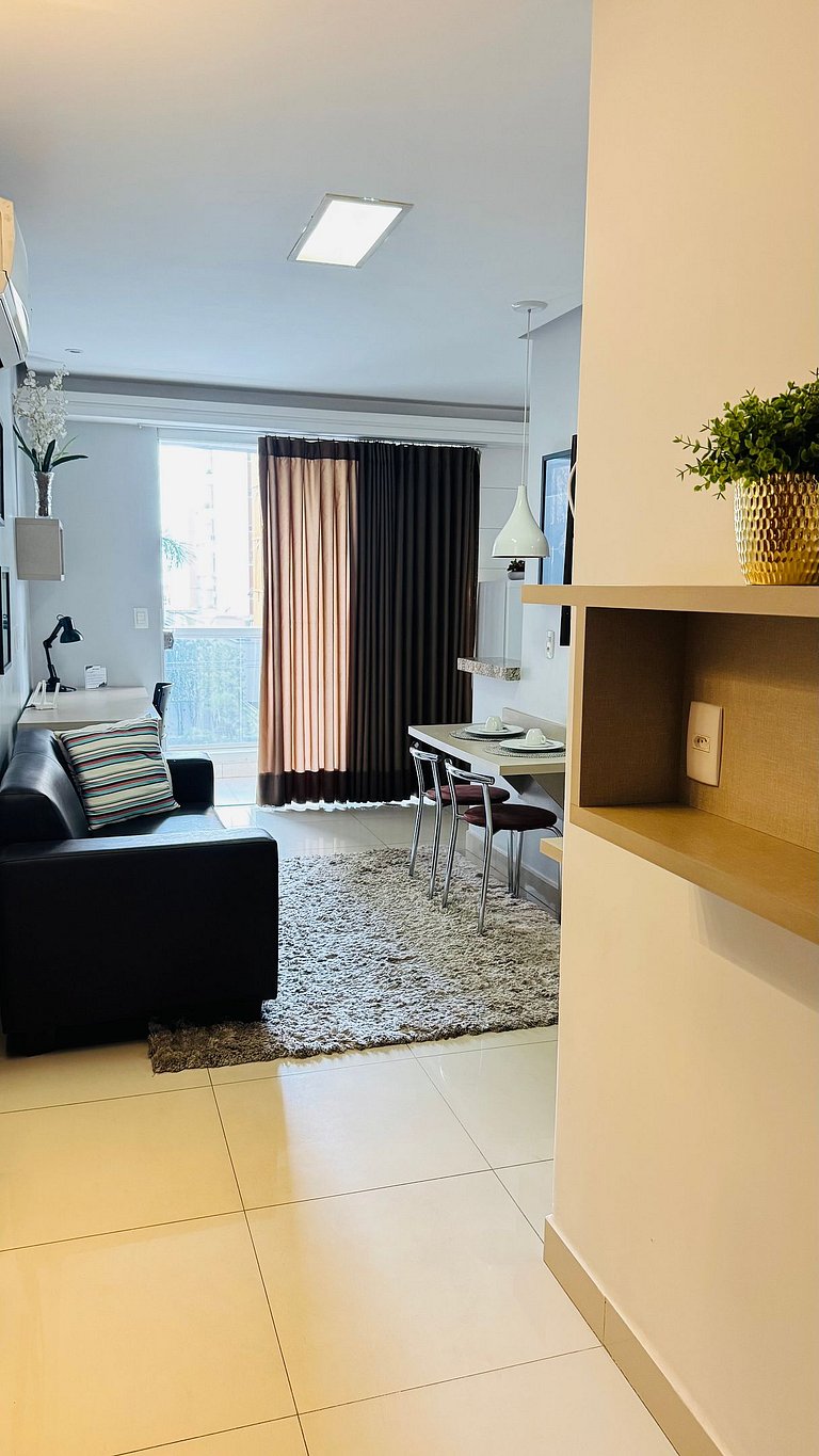 106- Apartamento Exclusivo com Varanda
