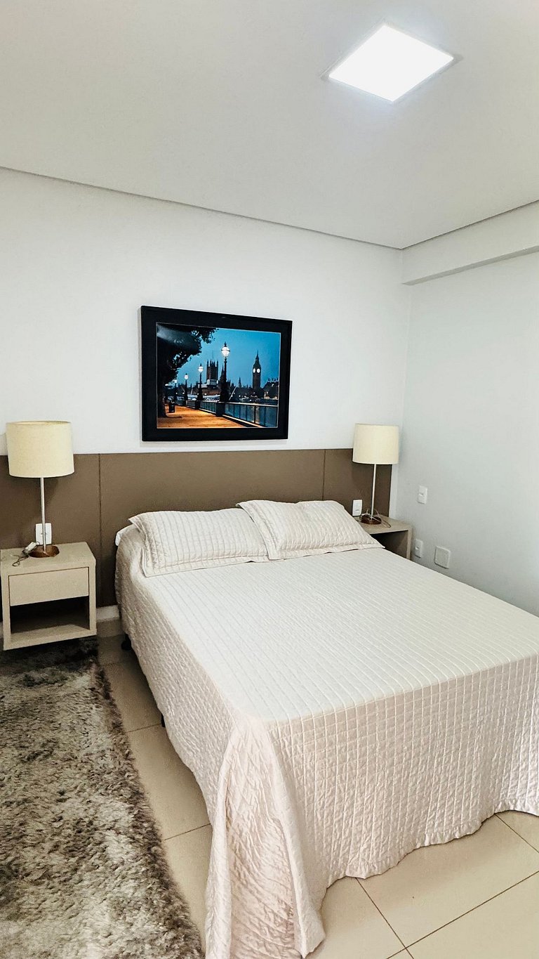 107- Apartamento Exclusivo com Varanda