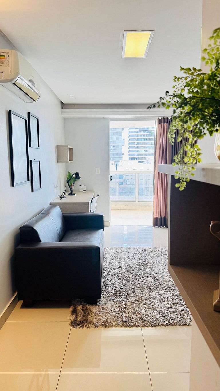 107- Apartamento Exclusivo com Varanda