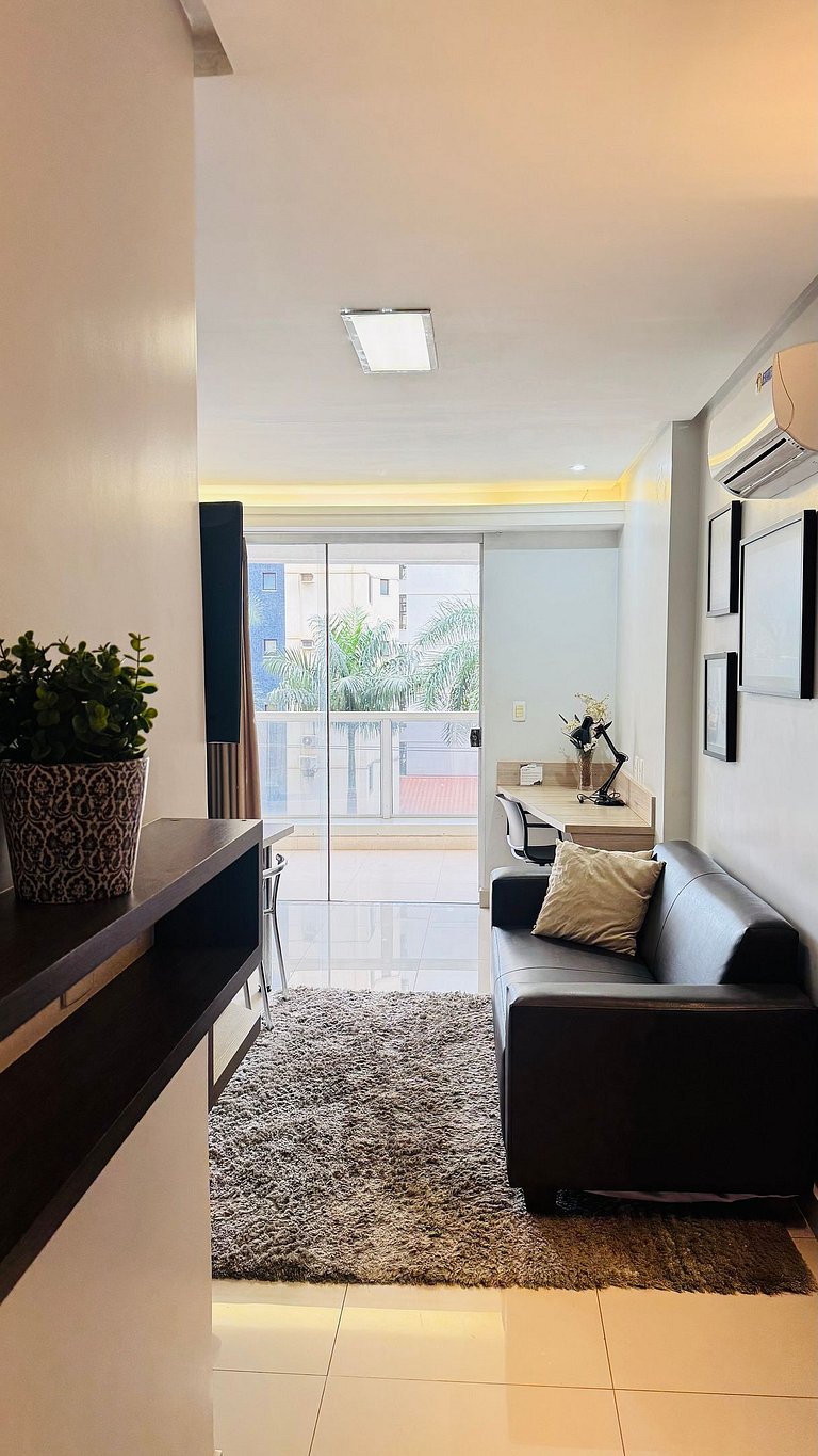 108 - Apartamento Exclusivo com Varanda