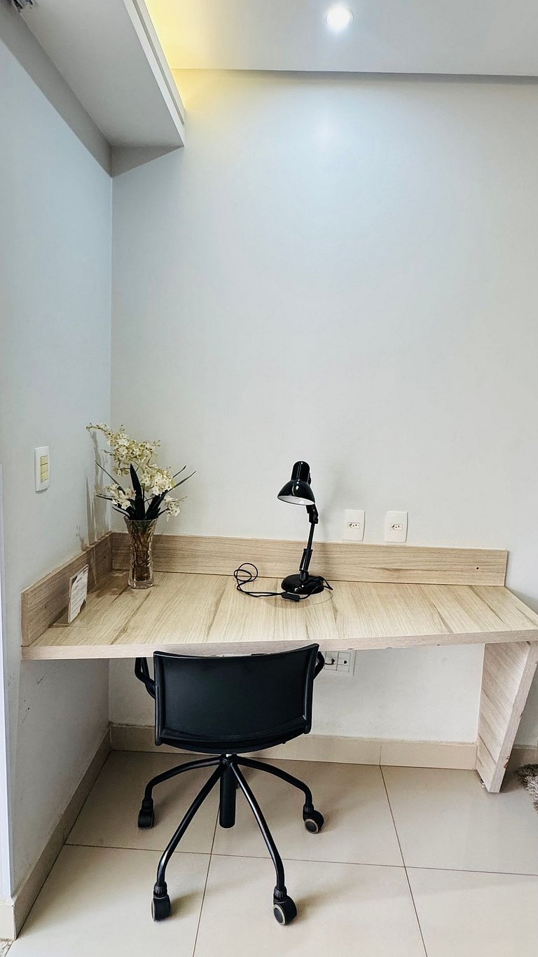 108 - Apartamento Exclusivo com Varanda