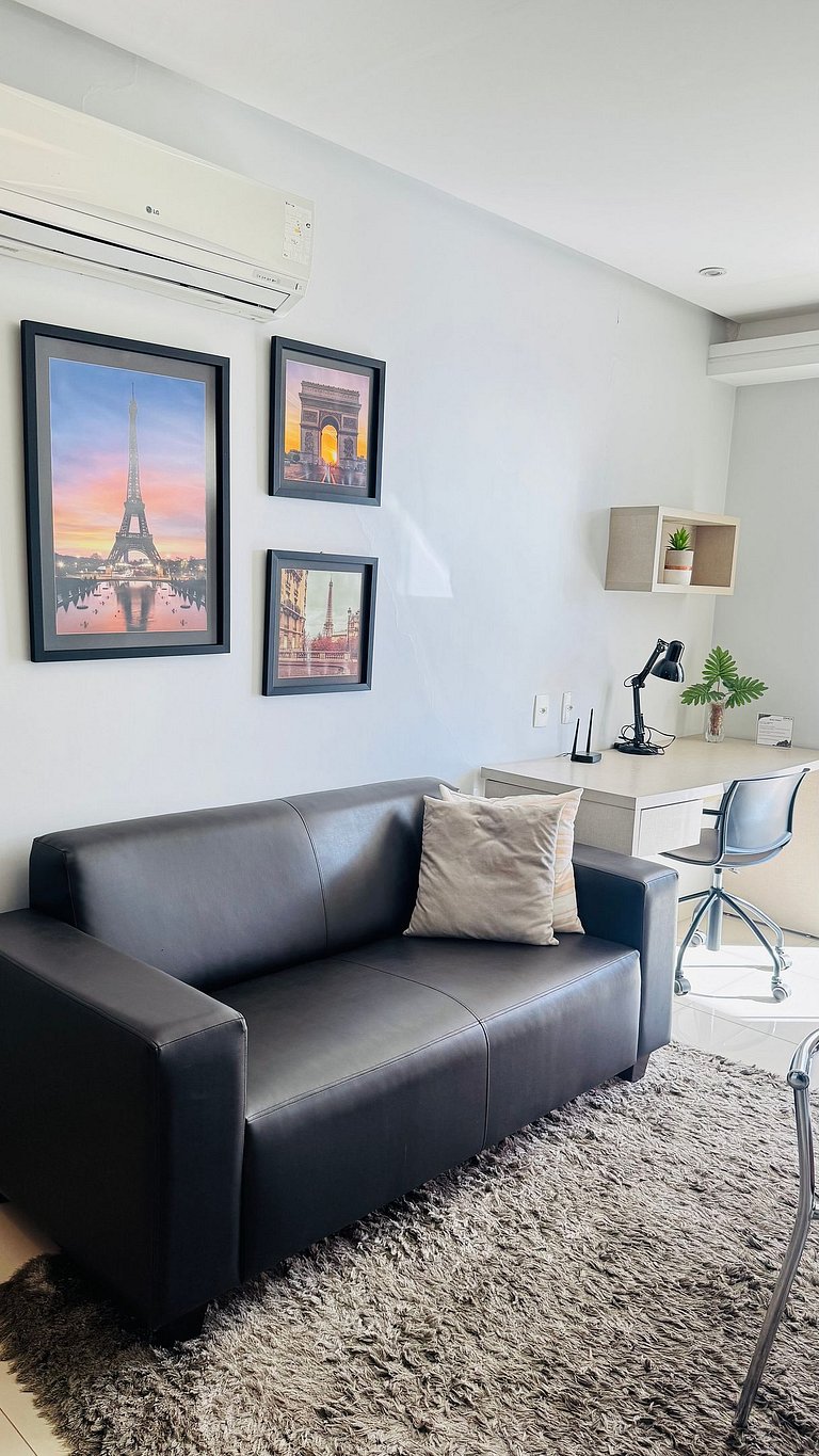 109 - Apartamento Exclusivo com Varanda