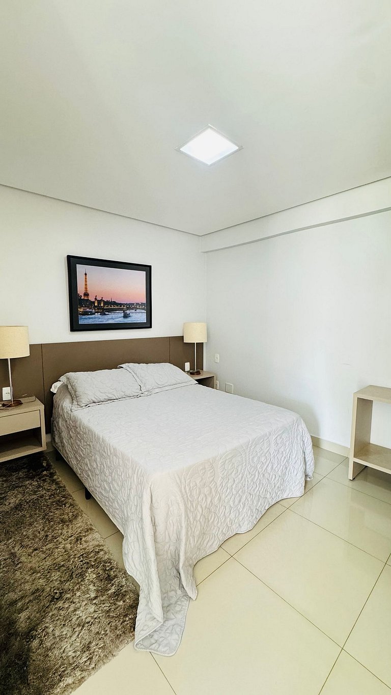 109 - Apartamento Exclusivo com Varanda