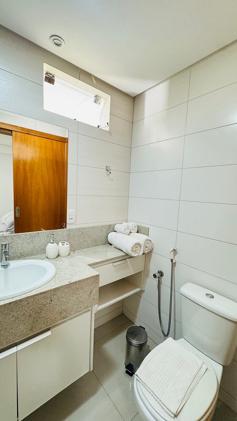 109 - Apartamento Exclusivo com Varanda