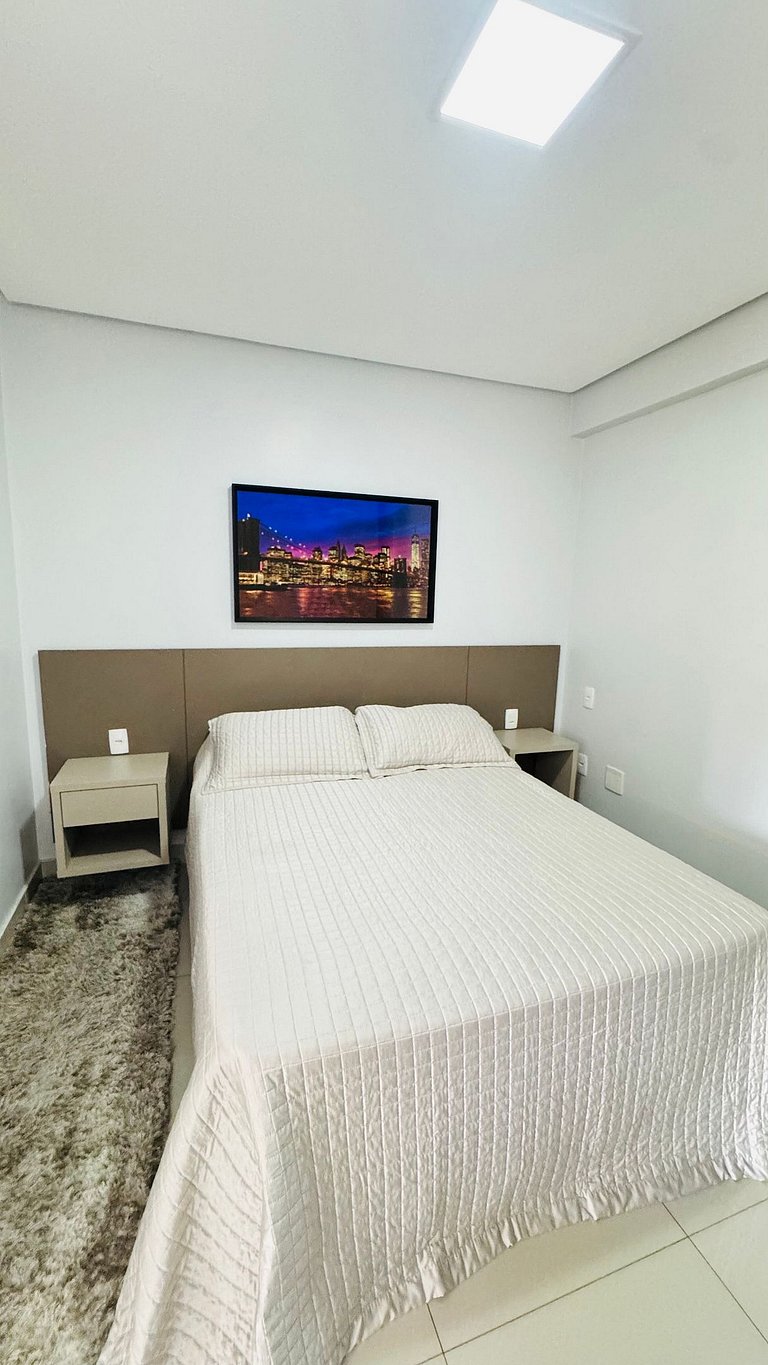 111 - Apartamento Exclusivo com Varanda