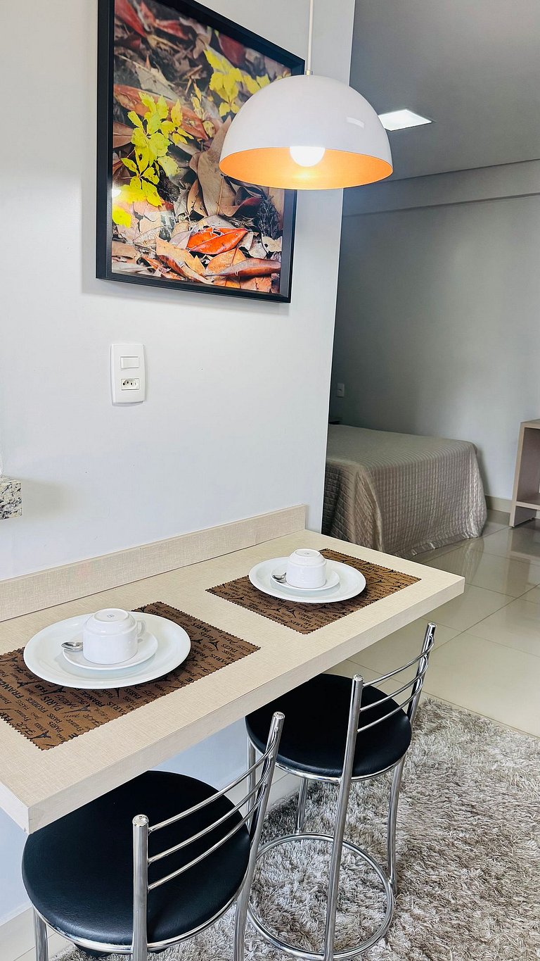 111 - Apartamento Exclusivo com Varanda