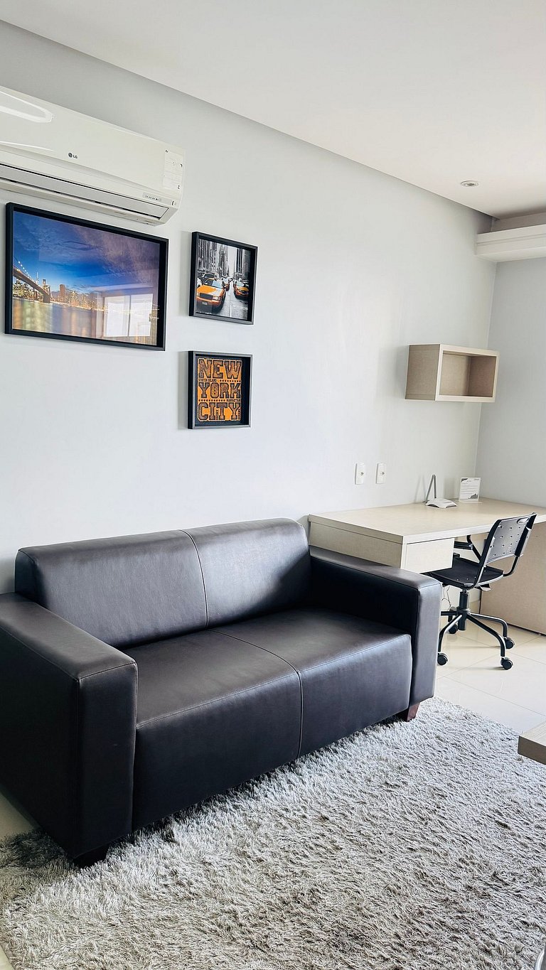 111 - Apartamento Exclusivo com Varanda