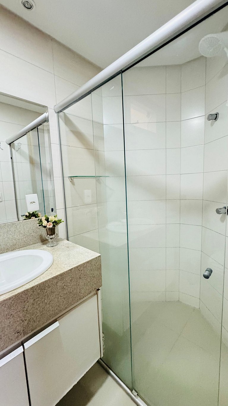 112 - Apartamento Exclusivo com Varanda