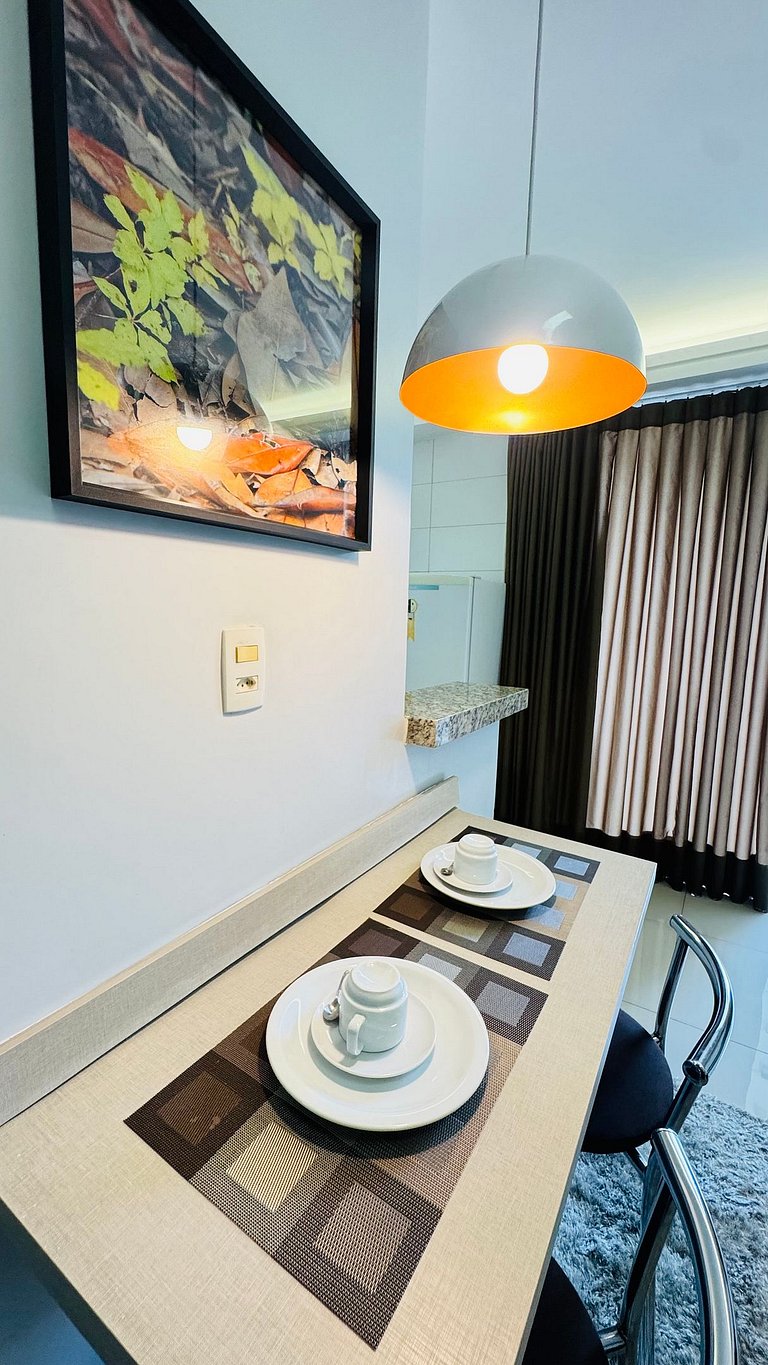 112 - Apartamento Exclusivo com Varanda