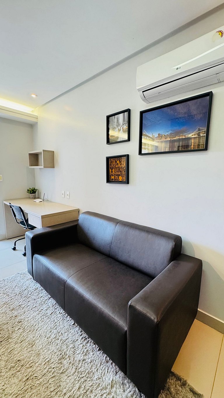112 - Apartamento Exclusivo com Varanda