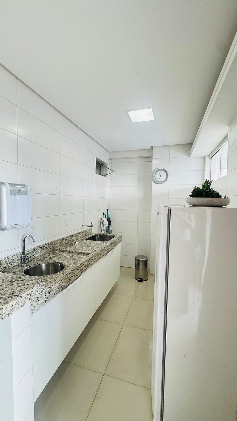 201 - Apartamento com varanda perto ao Vaca Brava
