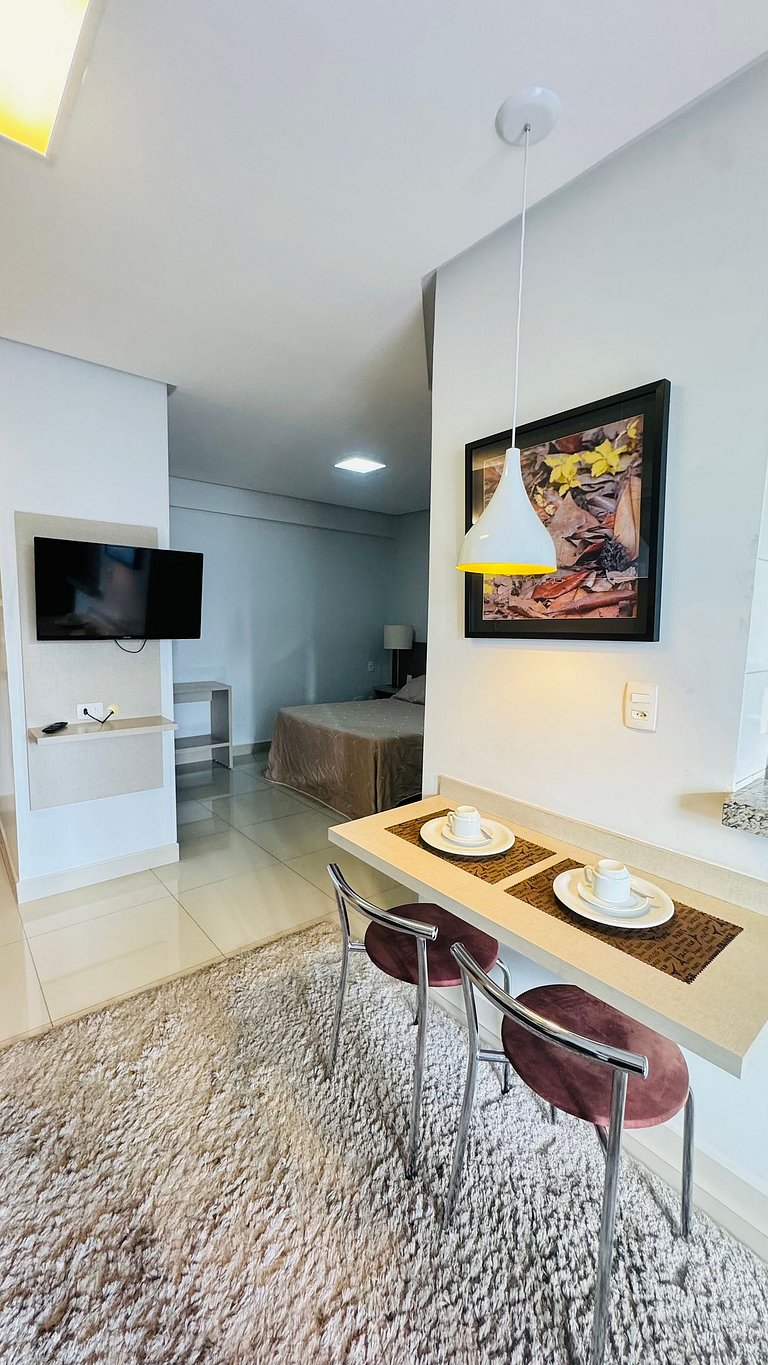 201 - Apartamento com varanda perto ao Vaca Brava