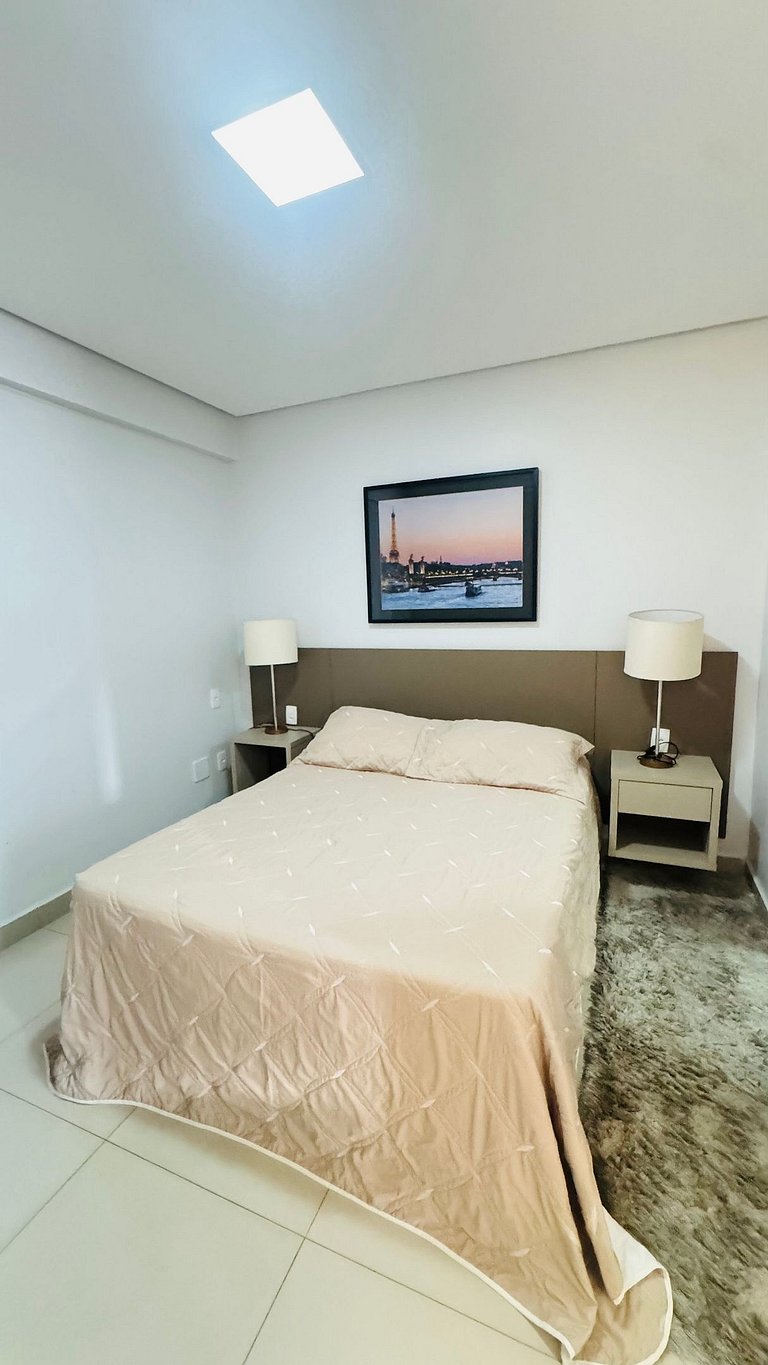 201 - Apartamento com varanda perto ao Vaca Brava