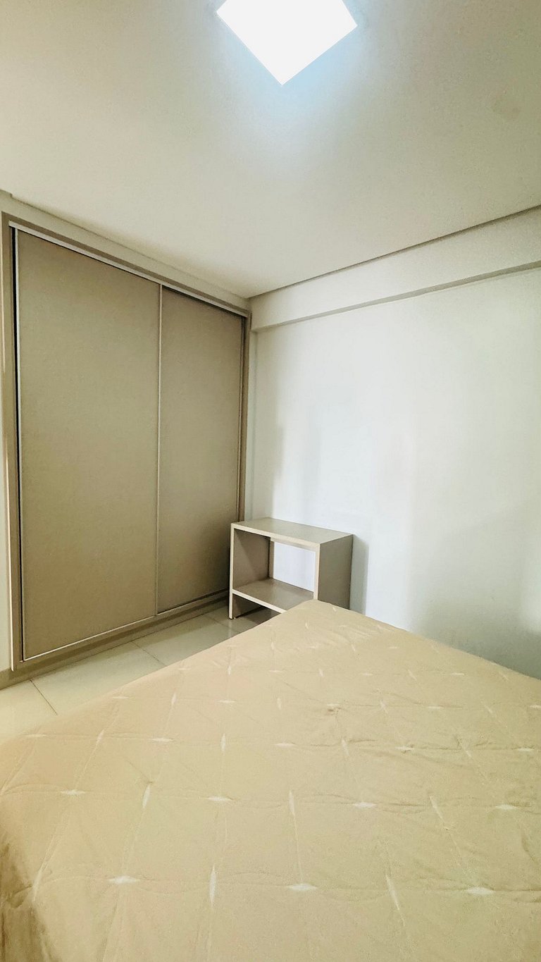 201 - Apartamento com varanda perto ao Vaca Brava