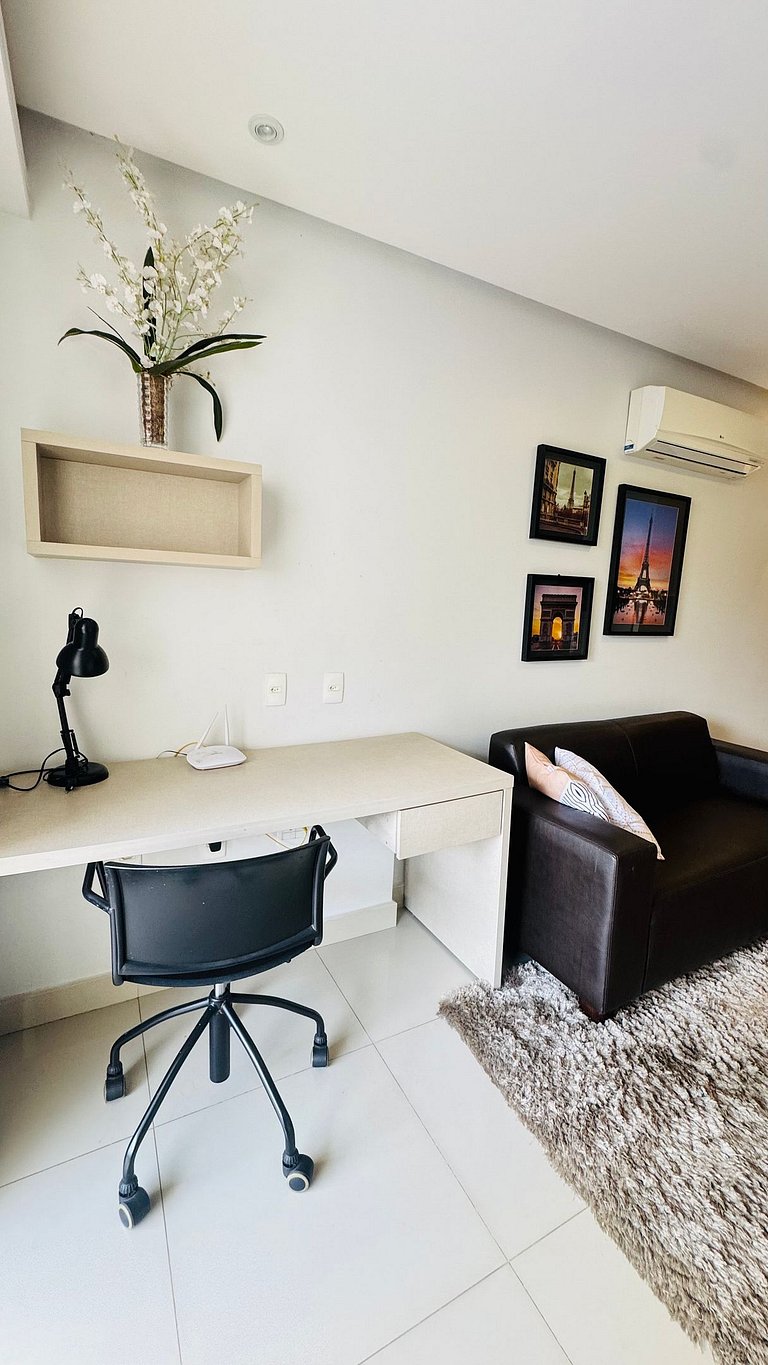 201 - Apartamento com varanda perto ao Vaca Brava