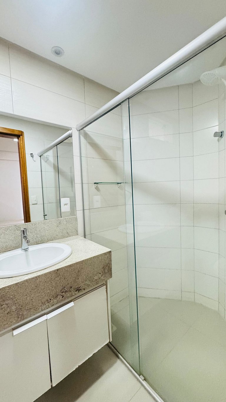 201 - Apartamento com varanda perto ao Vaca Brava